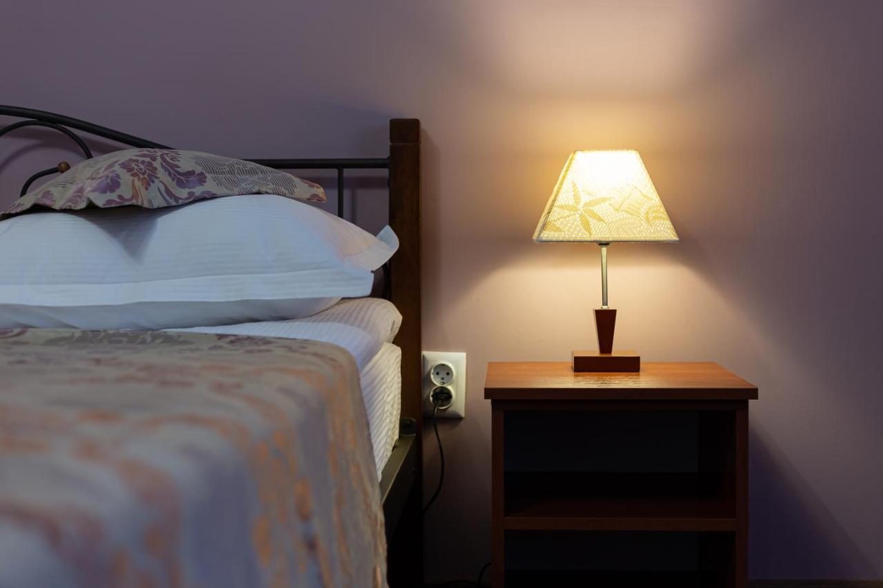 Panska Rovin Hotel Mohnate 外观 照片