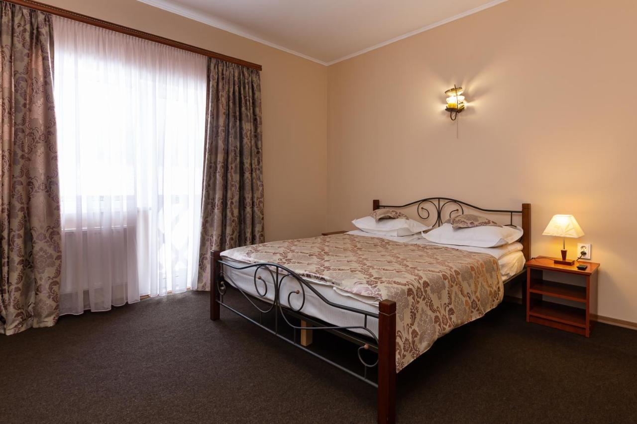 Panska Rovin Hotel Mohnate 外观 照片